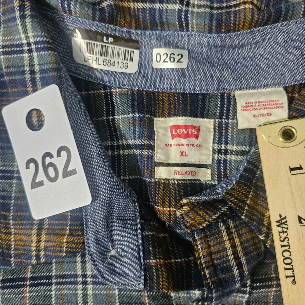 Levis Mens XL‎ Relaxed Fit Plaid Flannel Button Down Shirt Blue Yellow NWOT